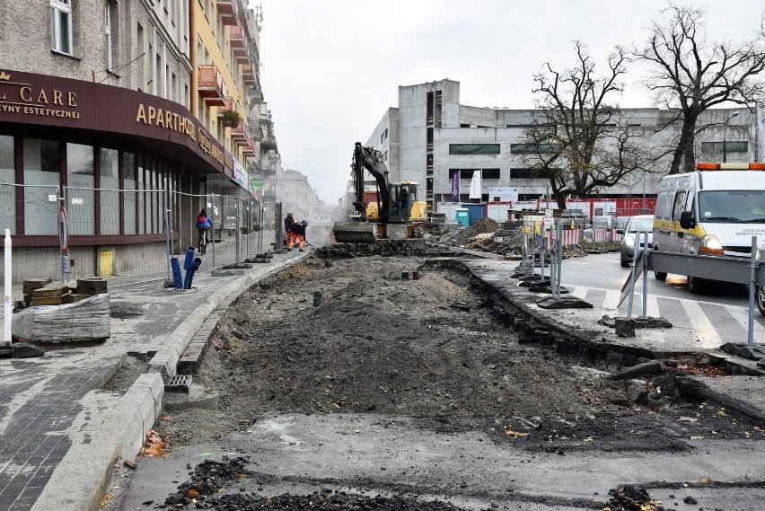 Opole Główne. Prace na ul. 1 Maja miały być zakończone we...