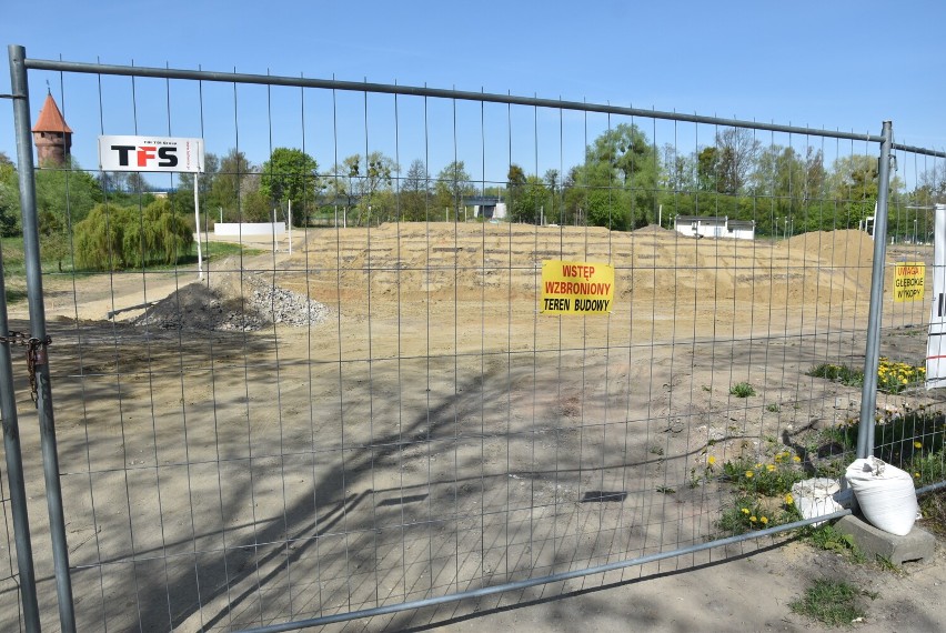 Malbork. Na placu zabaw nad Nogatem coś już się wyłania. Tak obecnie wygląda przyszły teren rekreacyjny