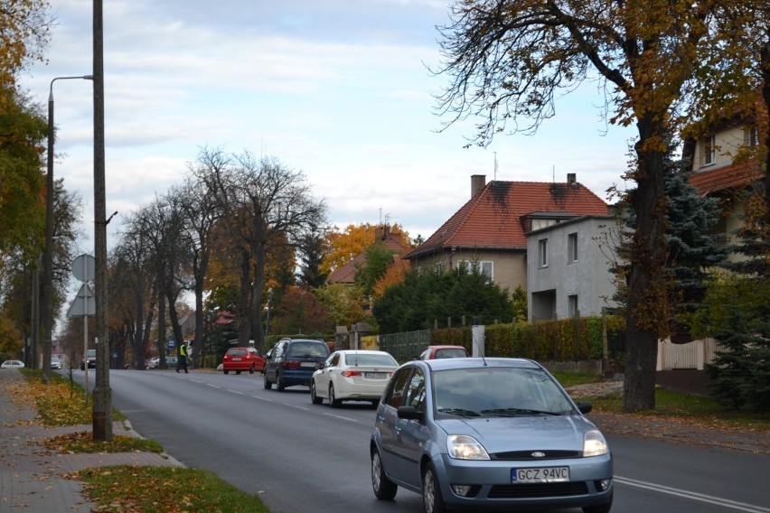 Akcja latarki dla kierowców - zobacz jak kierowcy traktują pieszych w Człuchowie