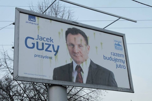 Wybory w Siemianowicach 2014: Zniszczono bilboardy Jacka Guzego
