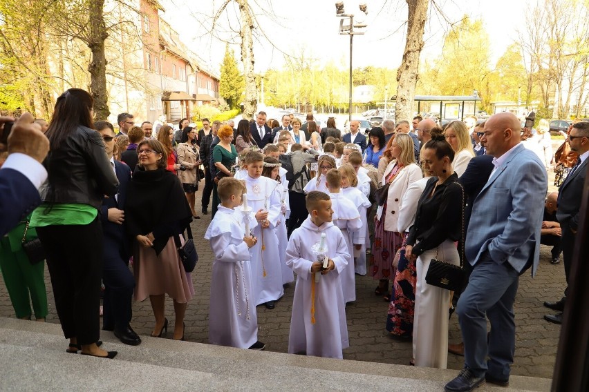 Pierwsza Komunia Święta w parafii na Rudaku w Toruniu