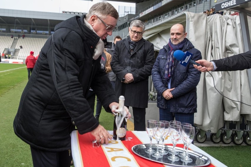 01.01.2019 krakow 
cracovia trening noworoczny pilka...