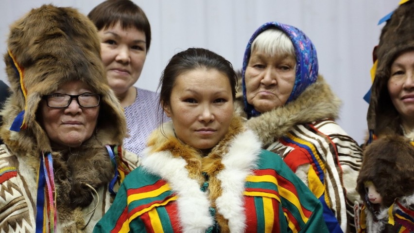 Amulety, futro z maskonurów i ścięgna reniferów. Intrygująca Syberia w krakowskim muzeum