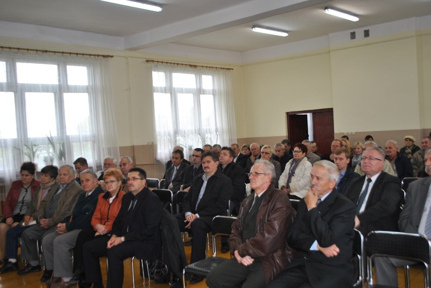 Mariusz Kamiński w Sawinie spotkał się z mieszkańcami i...