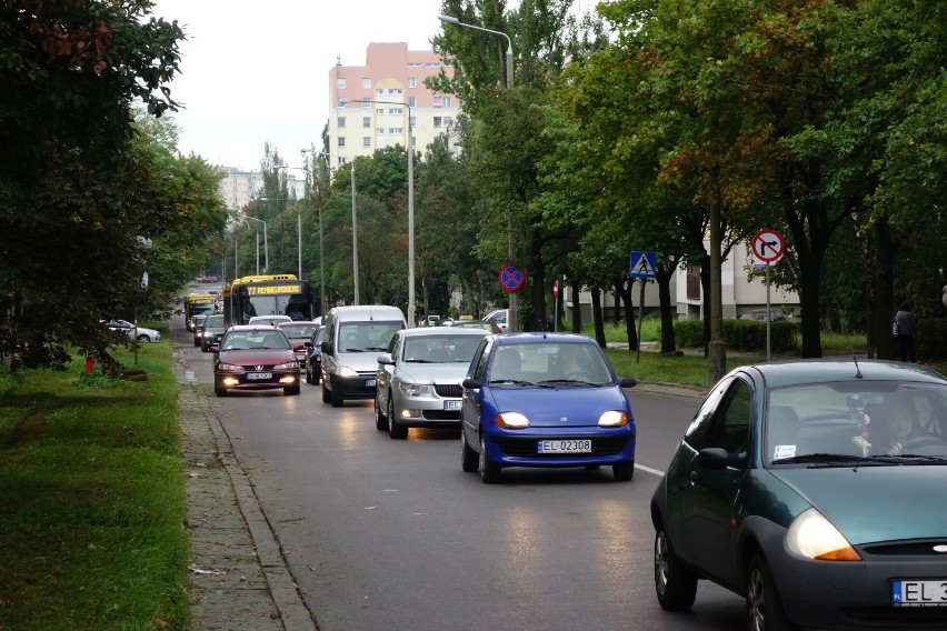 Ulica Milionowa w rejonie ul. Śmigłego-Rydza była wczoraj...