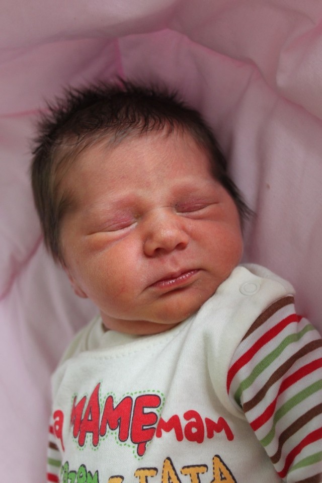 Lena Graniec, córka Eweliny i Dawida, urodziła się 4 stycznia. Ważyła 3400 gramów.