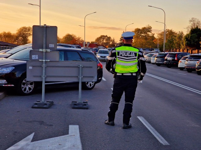 Wszystkich Świętych w Kaliszu. Policja podsumowuje akcję "Znicz"