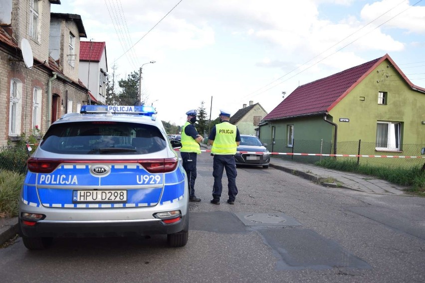 Policja zabezpieczyła miejsce gdzie doszło do zdarzenia....