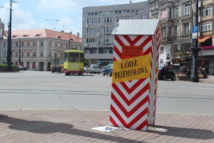 Igrzyska Wolności w Łodzi. Happening na placu Wolności.