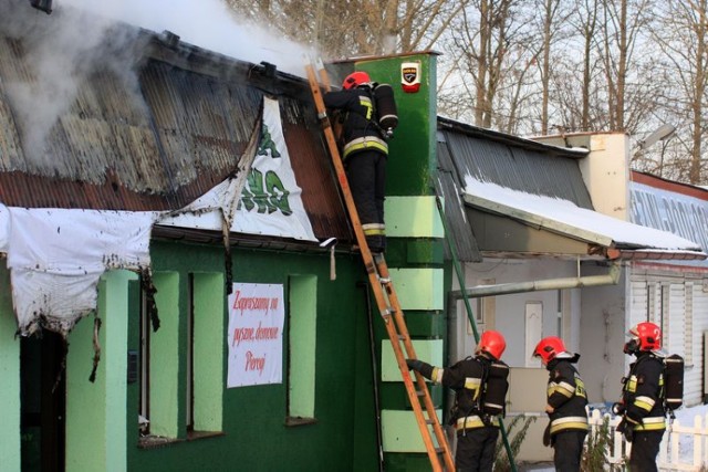 Pożar przy ul. Łódzkiej w Gdańsku. Spłonęło poddasze pizzerii