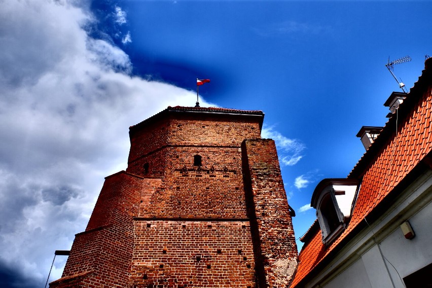 Zamek w Liwie. Historia, ciekawostki, nocleg, restauracje....