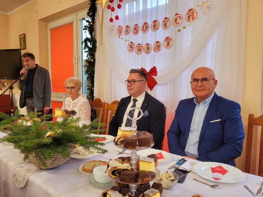 Spotkanie opłatkowe seniorów w Dziennym Domu Seniora w Wągrowcu 