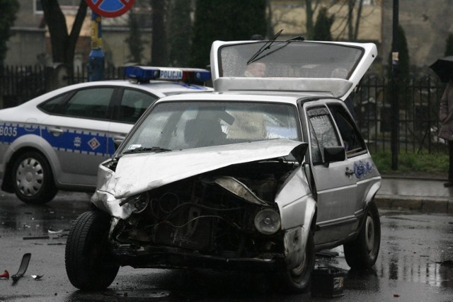 Wypadek na Wrocławskiej w Legnicy