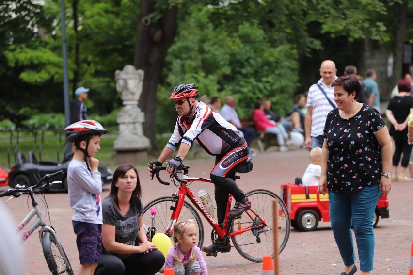 "Rowerowe powitanie wakacji", czyli piknik rowerowy w Parku...