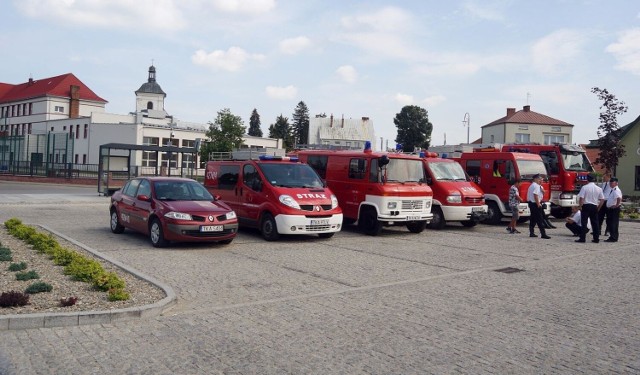 Wozy strażackie trafiły do jednostek ochotniczych straży pożarnych z terenu Gminy Kazimierza Wielka