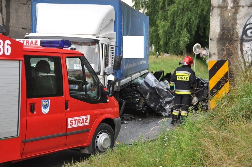 Wypadek na drodze wojewódzkiej nr 211 w Borkowie