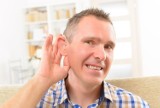 Uszkodzenia słuchu po COVID-19 – ozdrowieńcy cierpią z powodu głuchoty, szumów usznych i związanych z błędnikiem zawrotów głowy