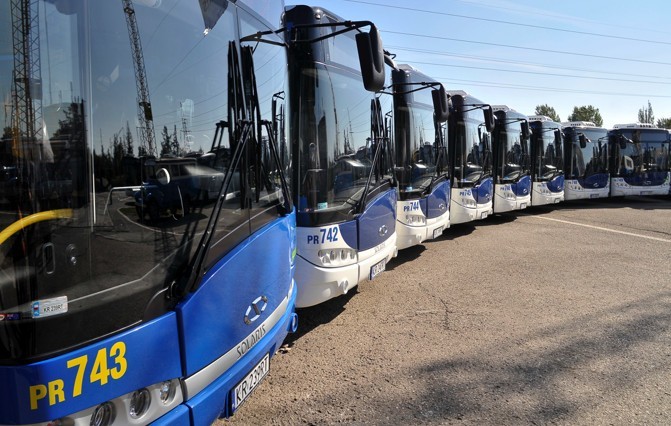 Do Krakowa dotarło 13 nowoczesnych autobusów Solaris