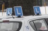 Kursantka prawa jazdy pod nadzorem instruktora spowodowała wypadek w Żukowie