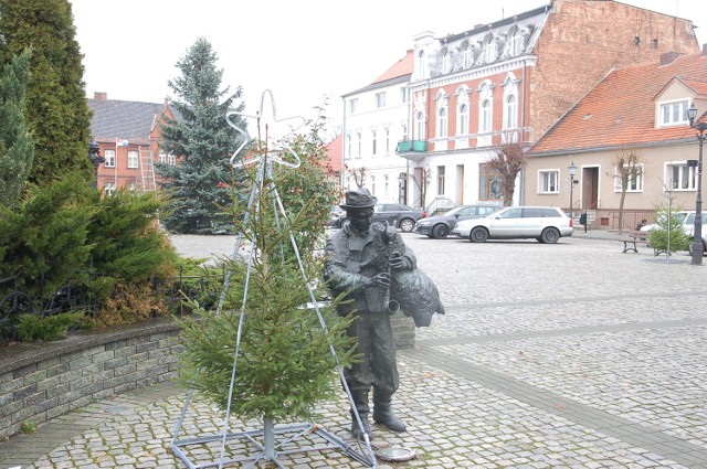 Choinka w Zbąszyniu już stoi