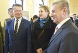 Minister obrony narodowej Mariusz Błaszczak otworzył wystawę w Skierniewicach [ZDJĘCIA]