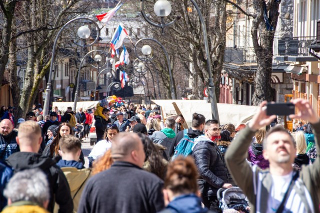 Gminy górskie chcą wydłużenia wakacji, by rozładować tłok w tym okresie w popularnych miejscowościach turystycznych