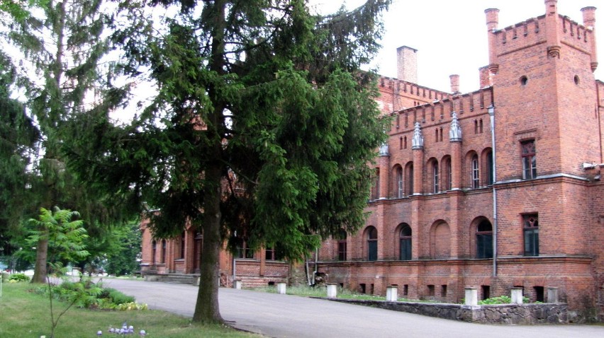 Pałac w Sorkitach koło Mrągowa