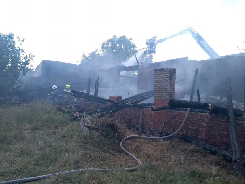 W niedzielę (28 czerwca) w Gubinku wybuchł pożar stodoły.