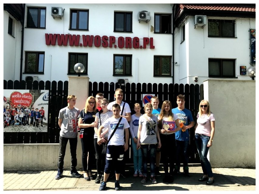 Uczniowie z Kowanówka odwiedzili WOŚP oraz Jurka Owsiaka