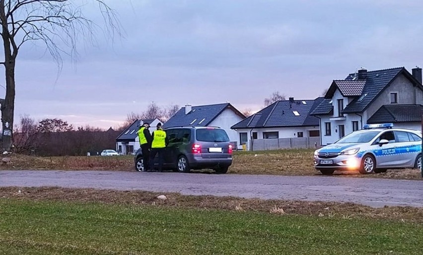 KPP Stargard. Policjanci ze Stargardu i Szczecina kontrolowali kierowców przejeżdżających przez Grzędzice