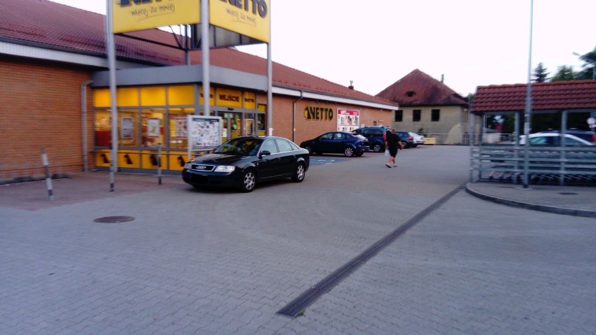 To nie było tak, że przed marketem Netto w Krośnie...