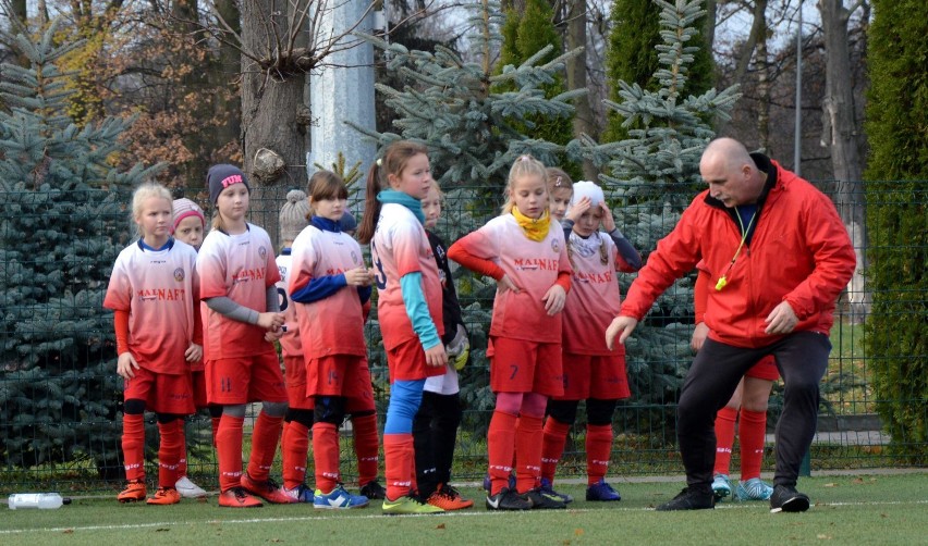 Malbork. Olimpico wygrało pierwszy turniej piłkarski dziewczynek U-11 w ramach mistrzostw Pomorza [ZDJĘCIA]