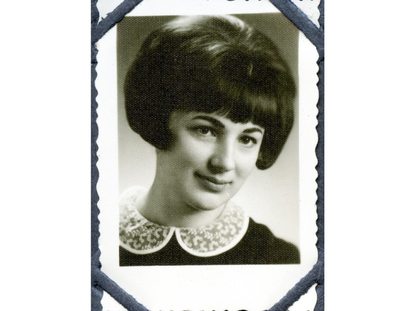 Wychowanki Szkoły Położnych w Przemyślu 1967 r.