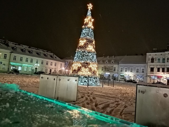 Oświęcim nocą, 14 i 15.01.2021r