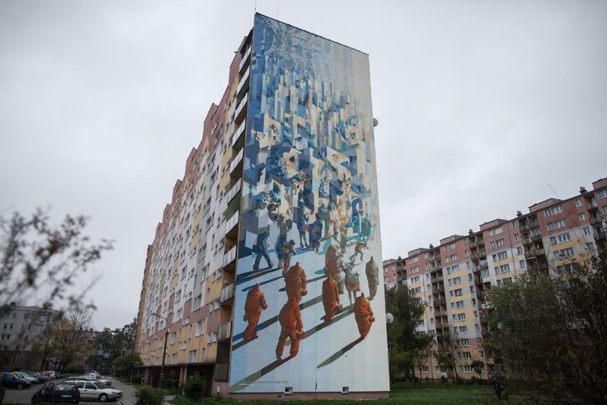 Galeria Urban Forms - mural w Łodzi przy Morcinka na osiedlu...
