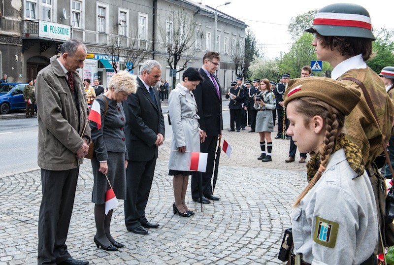 Następnie przemaszerowano do bazyliki Ofiarowania NMP w...