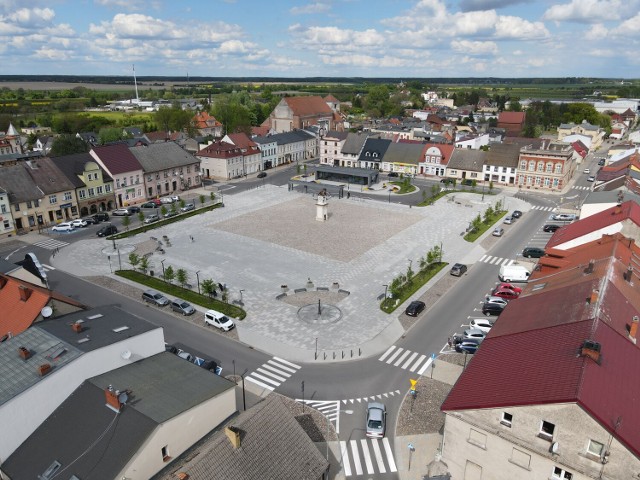 Zobaczcie zdjęcia radnych nowej Rady Miasta i Gminy Lwówek ------------->