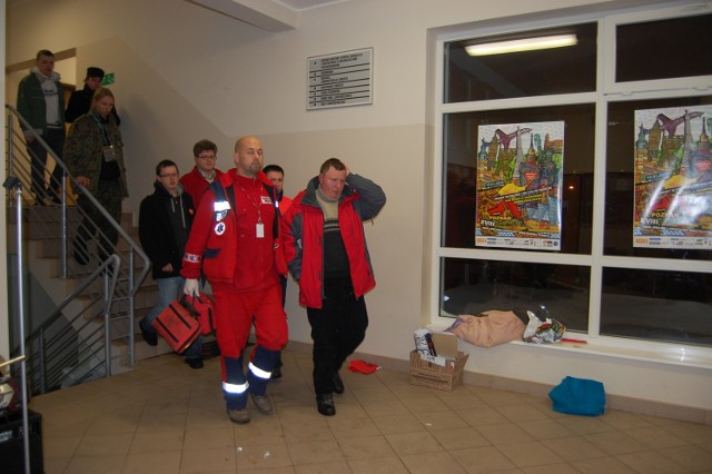 Przemysław Singer (z prawej) trafił do szpitala