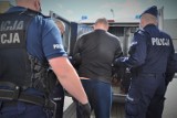 Napadł na bytowskich policjantów, więc posiedzi w areszcie. Mieszkaniec powiatu słupskiego ma problemy