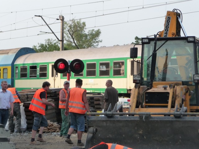 Na razie nie możemy marzyć o szybkich pociągach na Polskich torach. Pozostaje nam oglądanie takich obrazków.