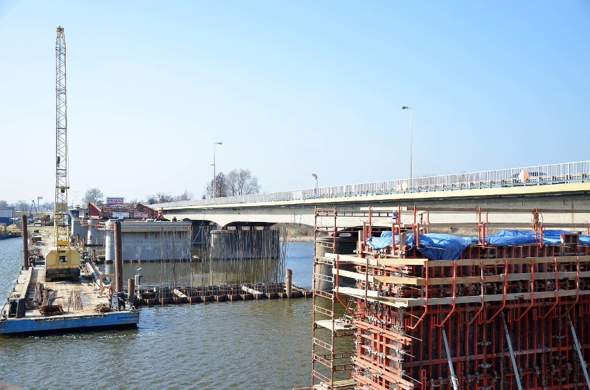 Podpatrzone. Trwa budowa drugiego mostu na Nogacie w Malborku. Sprawdź postęp prac