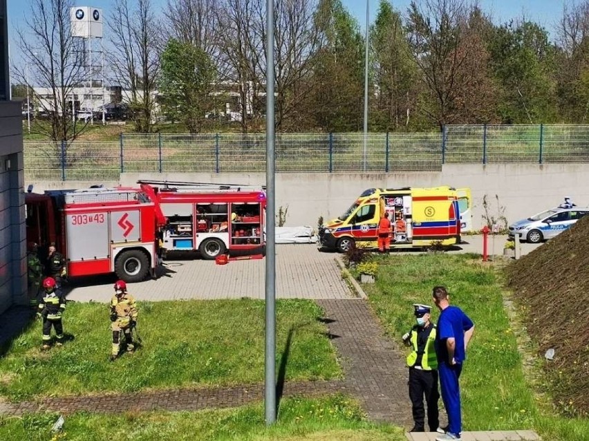 Po wypadku w punkcie szczepień w Targach Kielce. Dlaczego zaszczepiona kobieta zasłabła?