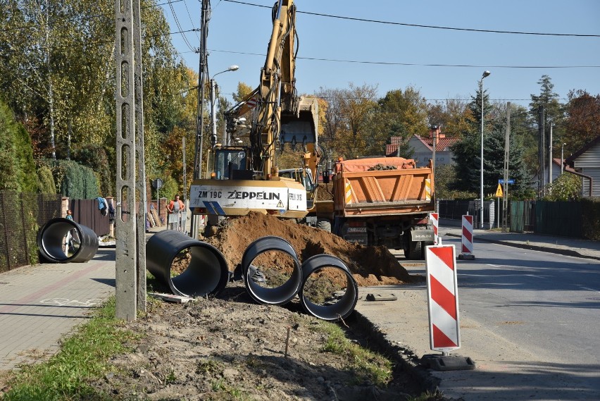 Tarnów. Rozpoczął się remont ulicy Okrężnej. Uwaga na utrudnienia w ruchu [ZDJĘCIA]