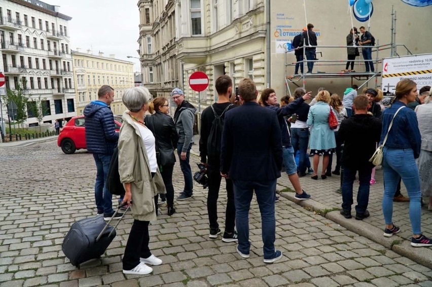 Małego Księcia. Pomysłodawcą muralu jest Stowarzyszenie na...