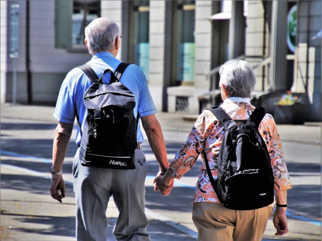 Seniorzy mają okazję wykazac się kreatywnością. Wystarczy wymyślić hasło promocyjne dla policyjnej akcji