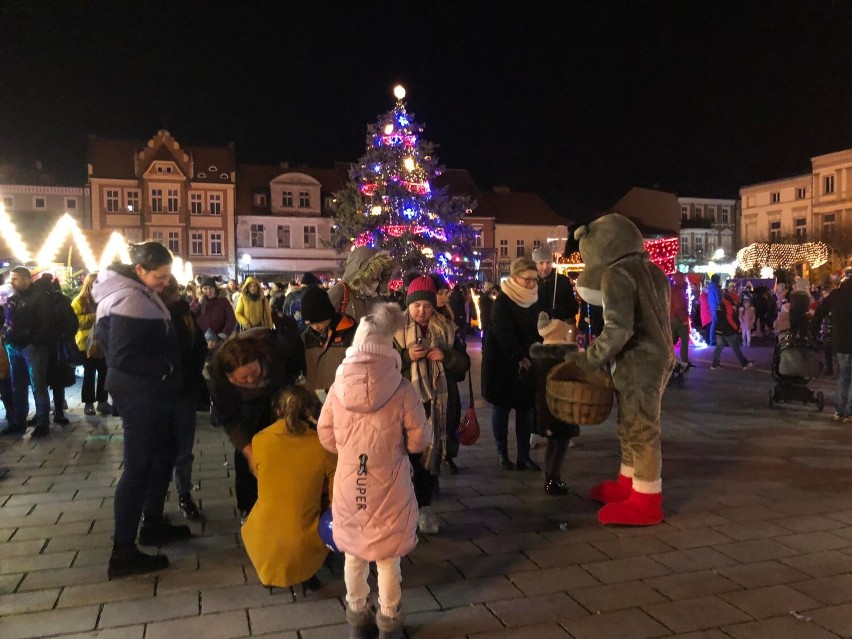 Września: Ruszył Bożonarodzeniowy Jarmark we Wrześni [FOTO]