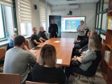 PUP Radomsko promuje zawód policjanta. Odbyło się pierwsze spotkanie z zainteresowanymi służbą