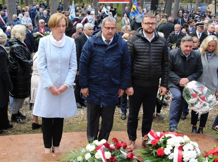 W 83. rocznicę mordu w Piaśnicy oddano hołd zamordowanym. W Sanktuarium Piaśnickim odbyły się uroczystości państwowe