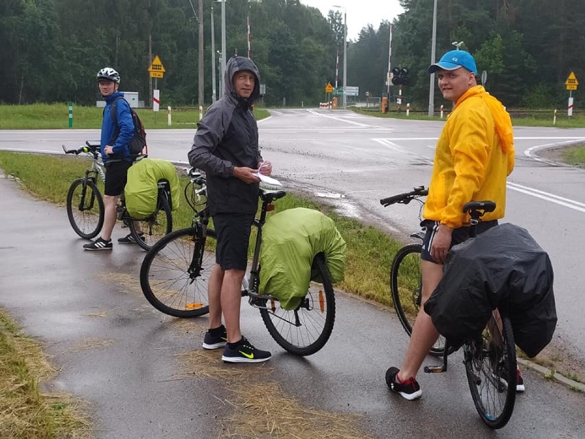 Wyprawa rowerowa nauczycieli wieluńskich szkół po malowniczych trasach podlaskich i warmińsko-mazurskich ZDJĘCIA