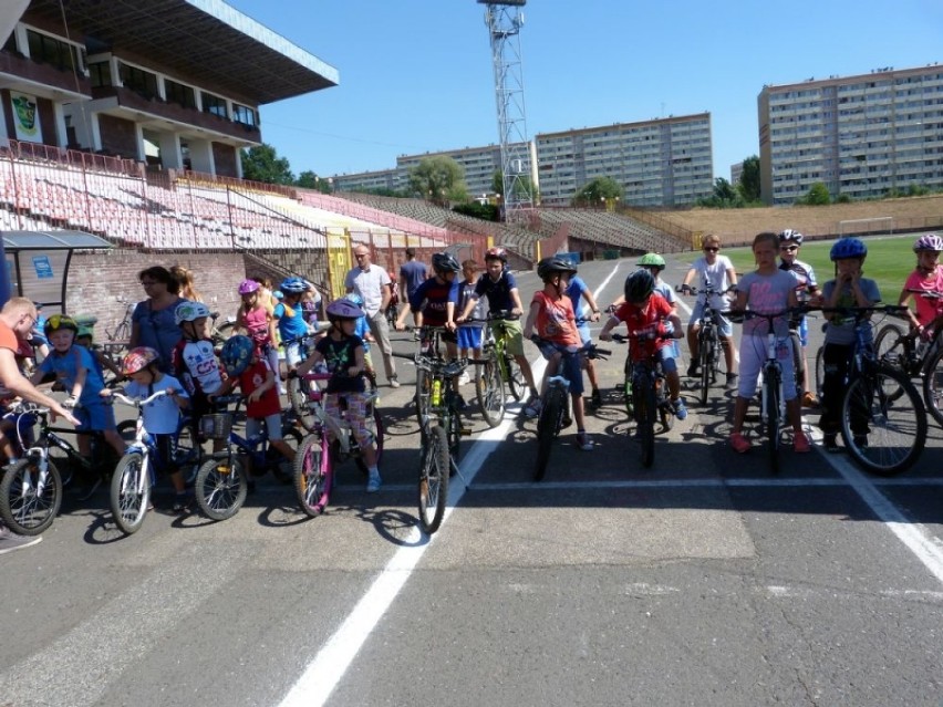 Zawody w Jastrzębiu: młodzi wsiedli na rowery